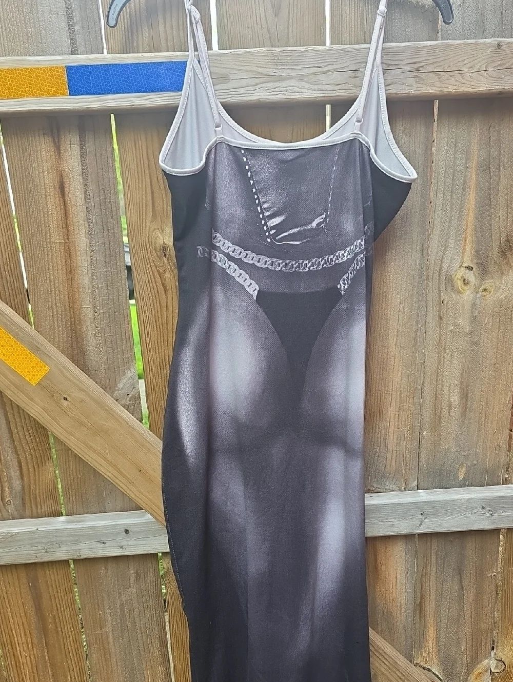 Naked Dress - Picture 3 of 4